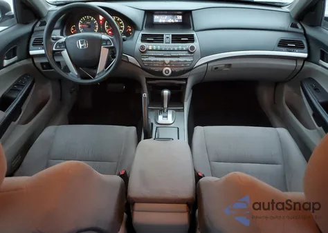 2011 Honda Accord Lx z USA, uszkodzony, nr VIN 1HGCP2F32BA135243